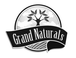 GRAND NATURALS logo