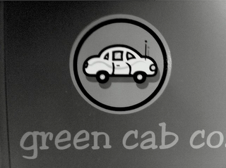 GREEN CAB CO. logo