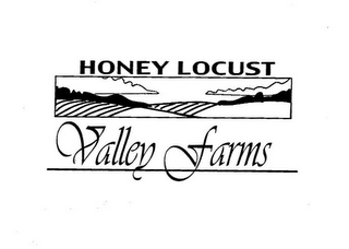 HONEY LOCUST VALLEY FARMS logo