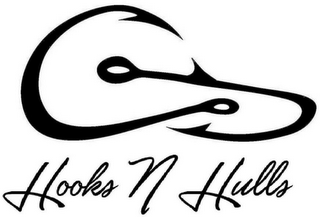 HOOKS N HULLS logo
