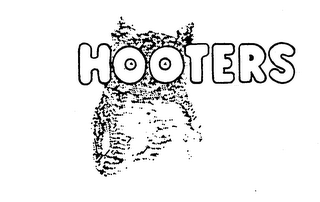 HOOTERS logo