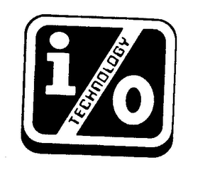I O TECHNOLOGY logo