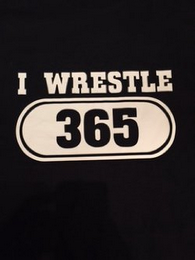 I WRESTLE 365 logo