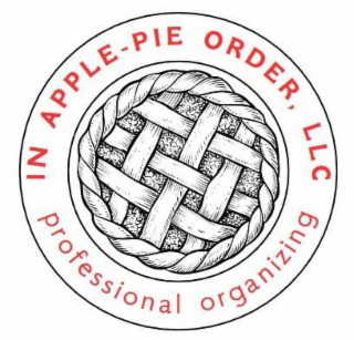 IN APPLE-PIE ORDER, LLC PROFESSIONAL ORGANIZING logo