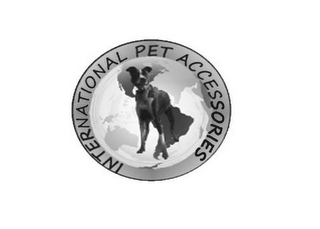 INTERNATIONAL PET ACCESSORIES logo