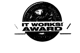 IT WORKS! AWARD THE DIGITAL SAVANT 1999 logo