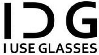 IUG I USE GLASSES logo