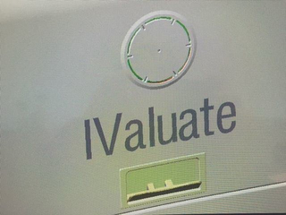 IVAUATE logo