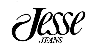 JESSE JEANS logo