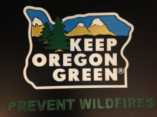 KEEP OREGON GREEN (R) logo