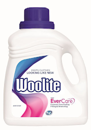 KEEPS CLOTHES LOOKING LIKE NEW WOOLITE WITH EVERCARE PROTECTS FROM FADING PILLING & STRETCHING HE LAUNDRY DETERGENT logo