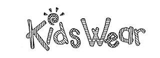 KIDS WEAR logo