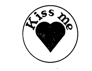 KISS ME logo