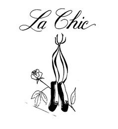 LA CHIC logo