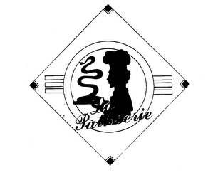 LA PATISSERIE logo