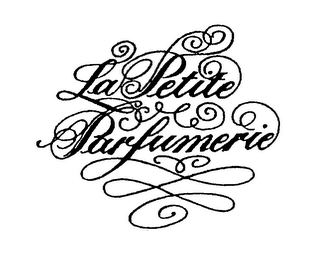 LA PETITE PARFUMERIE logo