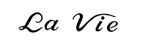 LA VIE logo