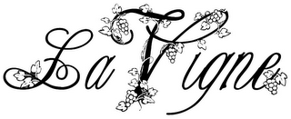 LA VIGNE logo