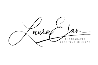 LAURA ELAM PHOTOGRAPHY KEEP TIME IN PLACE logo