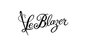 LE BLAZER logo