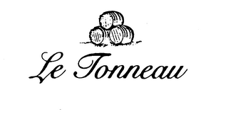 LE TONNEAU logo