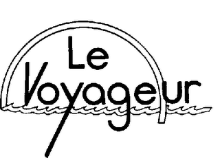 LE VOYAGEUR logo