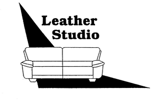 LEATHER STUDIO logo