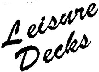 LEISURE DECKS logo