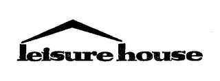 LEISURE HOUSE logo
