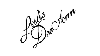 LESLIE DEEANN logo