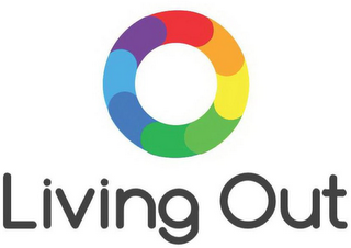 LIVING OUT logo