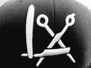 LOS ANGELES BARBERS logo
