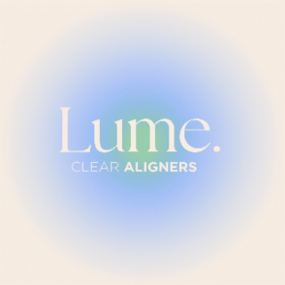 LUME. CLEAR ALIGNERS logo