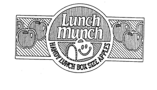 LUNCH MUNCH HANDY LUNCH BOX SIZE APPLES logo