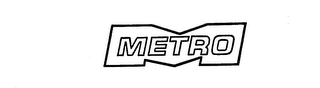 M METRO logo