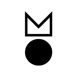 M O logo