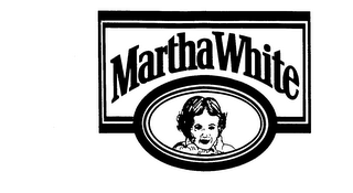MARTHA WHITE logo