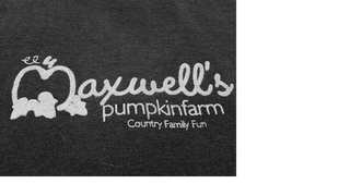 MAXWELL'S PUMPKINFARM COUNTRY FAMILY FUN logo