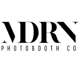 MDRN PHOTOBOOTH CO logo