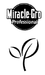 MIRACLE GRO PROFESSIONAL logo