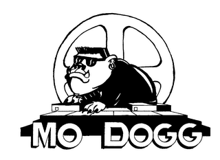 MO DOGG logo