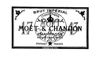 MOET & CHANDON BRUT IMPERIAL CHAMPAGNE APPELLATION D'ORIGINE CONTROLEE EPERNAY FRANCE FONDE EN 1743 BRUT 1743 logo