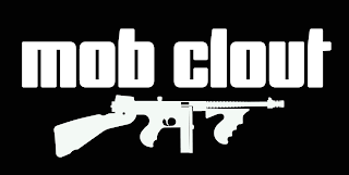 MOM CLOUT logo