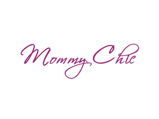 MOMMY CHIC logo
