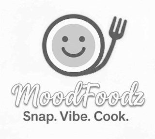 MOODFOODZ SNAP. VIBE. COOK. logo