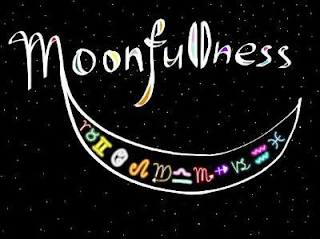 MOONFULLNESS logo
