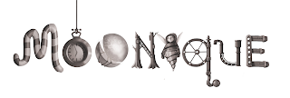 MOONIQUE logo