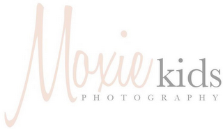 MOXIE KIDS PHOTOGRAPHY logo