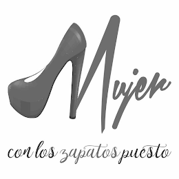 MUJER CON LOS ZAPATOS PUESTO logo