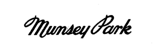 MUNSEY PARK logo